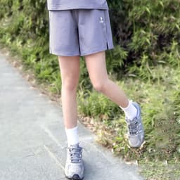 Thumbnail Bộ đồ thể thao CAMEL CROWN dành cho nữ Polo tay ngắn Top American Ve áo thun Quần Short Bộ đồ hai mảnh 4