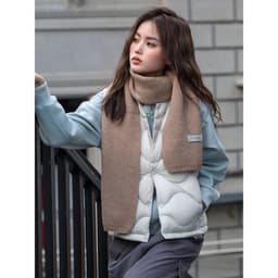Thumbnail Camel CROWN Khăn Nam Nữ Phong Cách Nhật Bản Cổ Ấm Dệt Kim Màu Trơn Khăn Dày 3