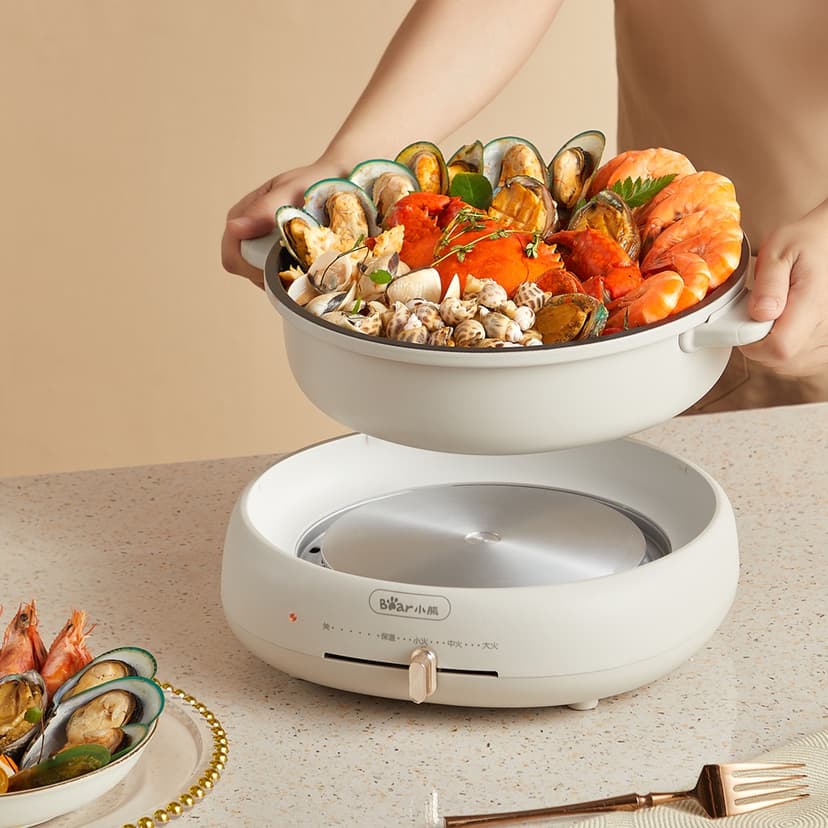 Ảnh Bộ Nồi Lẩu Nướng Bear 3 khay 3in1 DHG-C40W2 - Hàng Chính Hãng 1