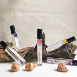 Thumbnail Nước Hoa Nữ HENY GARDEN 10ml Dạng Xịt - Hấp Dẫn, Thu Hút, Ngọt Ngào, Nữ Tính 4