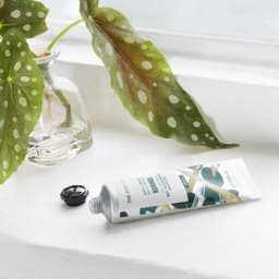 Thumbnail Kem Dưỡng Da Tay Hương Hoa Chùm Ngây Moringa Hand Cream The Body Shop 1