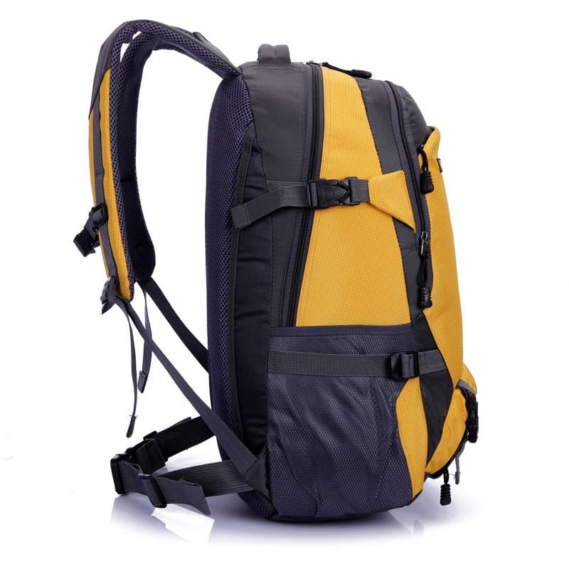 Ảnh Balo Du Lịch Chống Thấm Nước Đi Về Quê Đi chơi xa nhiều ngày 50L 60L 70L 80L BEE GEE BLDL899 1