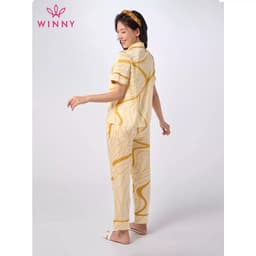 Thumbnail Bộ Mặc Nhà Nữ WINNY Đồ Ngủ Kiểu Pijama Cộc Tay Quần Dài Chất Lụa Satin Mềm Mại 1MNSA23116D 4