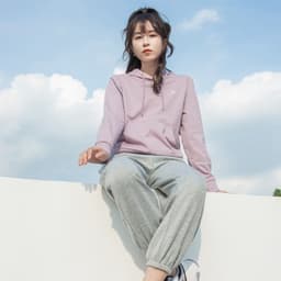 Thumbnail Áo thun thể thao CAMEL tay dài dáng rộng màu lạc đà thời trang cho nữ 2