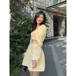 Thumbnail COCO SIN - Set Áo Croptop Tay Phồng + Chân Váy Vàng 2