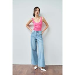 Thumbnail Áo ba lỗ nữ GILLEE dáng dài cổ trễ chất thun gân co giãn mềm mịn, kiểu dáng trẻ trung, năng động FAT066 4