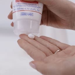 Thumbnail Sữa Dưỡng Da Toàn Thân Cho Trẻ Sơ Sinh & Em Bé Có Da Nhạy Cảm Mustela - 200ml 4