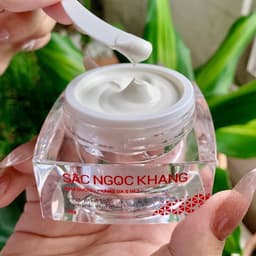 Thumbnail Combo Sắc Ngọc Khang 3 Món Mờ Nám - Nâng Tông - Bảo Vệ Toàn Diện (Kem Ngày 30g + Kem Đêm 30g + Kem chống nắng 50g) 2
