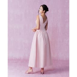 Thumbnail RECHIC Đầm dài Kyomi cổ V sát nách dáng xòe chiết eo sang trọng 3