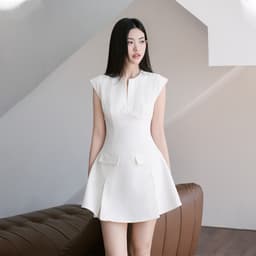 Thumbnail RECHIC Đầm ngắn Evelyn tay ngắn cổ V nhẹ dáng xòe cơ bản sang trọng 4