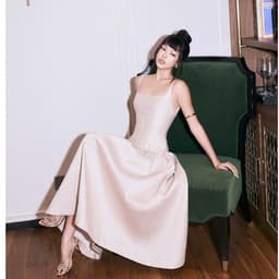 Thumbnail RECHIC Đầm dài Emory cổ vuông dáng dài chất taffa sang trọng 2