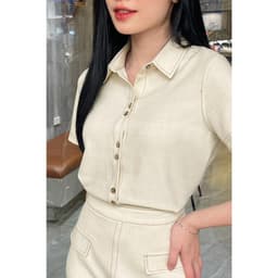 Thumbnail Áo sơ mi nữ ngắn tay cổ đức diễu chỉ phối chân váy bút chì dáng dài VIEN TRAN V61H24H003 V61H24H003 4