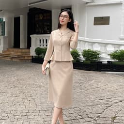 Thumbnail Áo Kiểu Nữ Công Sở Dáng Peplum Tay Lỡ Cổ Bẻ LAMER O61H24Q007 1