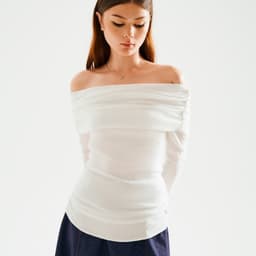 Thumbnail DOTTIE - Áo trễ vai tay dài - Trắng - T0999 1