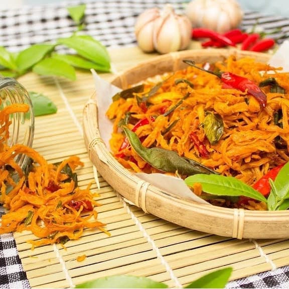 Ảnh Khô gà lá chanh Trạm ngọt Yumi đồ ăn vặt thịt xé sợi thơm ngon 3