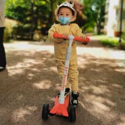 Thumbnail Xe trượt scooter 3 bánh cho bé 21stscooter Candy Pro, có đèn LED, bánh to, siêu nhẹ, chịu tải 80kg, khung nhôm cao cấp 4