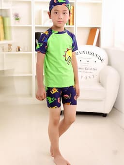 Thumbnail Đồ Bơi Trẻ Em Tặng Kèm Nón Bơi Vải Bộ Đồ Bơi Cho Bé Cao Từ 85cm Đến 125cm Khủng Long Xanh Lá Cleacco DBTE BORO SPORT 1
