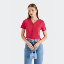 Thumbnail Áo thun crop MARC FASHION tay ngắn cổ V cài nút - CBNT033523 2