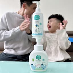 Thumbnail Sữa Tắm Gội Sữa Dê Dưỡng Ẩm Dịu Nhẹ Hữu Cơ Organic Dành Cho Bé White Papel 250ml 3