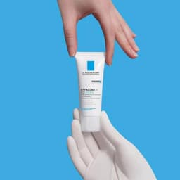 Thumbnail LA ROCHE-POSAY - KEM DƯỠNG CHO DA MỤN BỊ SUY YẾU LA ROCHE-POSAY EFFACLAR H ISO-BIOME ULTRA SOOTHING HYDRATING CARE 40ML 1