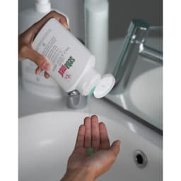 Thumbnail Sữa Rửa Mặt Và Tắm Toàn Thân Sebamed Face & Body Wash pH5.5 (50ml) 2