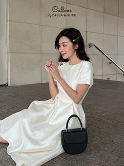 Thumbnail Đầm dự tiệc cưới khoét vai tà xéo kèm tag đá màu trắng Callene (CC276) 3