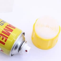 Thumbnail Bình xịt vệ sinh da ghế massage Toshiko giúp làm sạch, sáng bóng da ghế 3