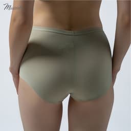 Thumbnail Quần Lót Nữ Mustoto Trơn Mỏng Lưng Cao Ôm Bụng Thoải Mái Anise (MQ09) 2
