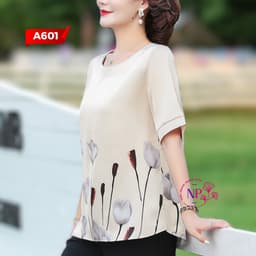 Thumbnail Áo Trung Niên Nữ, Mẫu Sơ Mi Lụa Họa Tiết Hoa 3D Ngắn Tay Cho Mẹ U60 | Thời Trang Trung Niên MAI THY 1