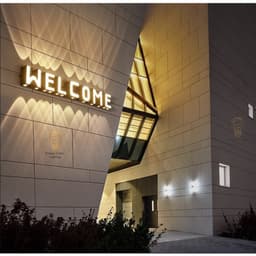 Thumbnail Đèn Tường, Đèn Ngoài Trời Energy Green Lighting Trang Trí Bảng Chữ Cái A - Z - Thân Nhôm Chống Nước - Chip LED Siêu Sáng 3