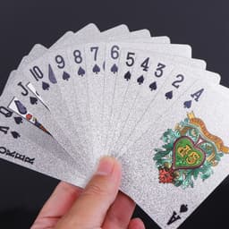 Thumbnail Bài Tây Poker Nhựa Dẻo Nền Đen Vàng Bạc Chọn Màu – Bài Tây Nhựa Chống Thấm Nước Chống Gập Các Loại Chính Hãng Amalife 2