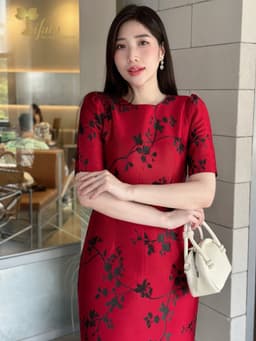 Thumbnail Váy nữ đầm dự tiệc trung niên TIFALU dáng ôm chất gấm tafta đỏ sang trọng - ZOL212RED 2