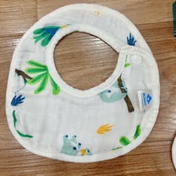 Thumbnail Set 2 Yếm Chữ U BONNY cúc vai mềm mịn thấm rớt cho bé 2