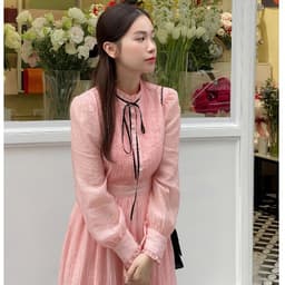 Thumbnail De Leah - Đầm Xếp Li Ngực Dây Nơ Cổ - Thời Trang Thiết Kế 3