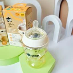Thumbnail Bình Sữa PPSU Ty Siêu Mềm Tự Nhiên Tommee Tippee 260ml, Núm Ty Của Bình 3-6 Tháng 4
