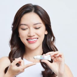 Thumbnail Gel giảm mụn kháng khuẩn & làm dịu da Sebamed Clear Face Anti-Pimple pH5.5 (10ml) 3