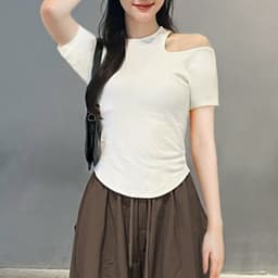 Thumbnail Áo Thun Cộc Tay nữ Khoét Vai Gladimax F89, Áo Hở Vai cá tính, chất thun cotton mềm mại 1