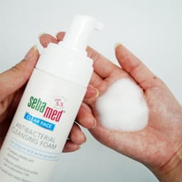 Thumbnail Sữa rửa mặt tạo bọt kháng khuẩn giảm mụn Sebamed Antibacterial Cleansing Foam pH5.5 (50ml) 4