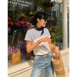 Thumbnail TheBlueTshirt - Áo thun trơn tay ngắn phom suông nữ - New Hero Tee - 100% Natural Cotton - Women 3