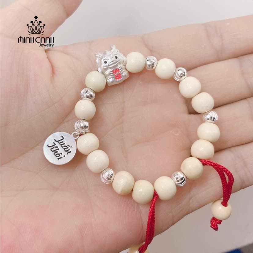 Ảnh Vòng Dâu Tằm Mix Con Giáp Và Bi Bạc Khắc Tên Cho Bé - Minh Canh Jewelry 4