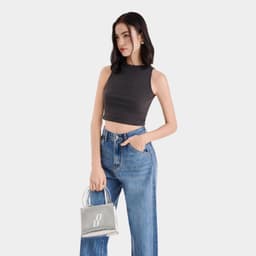 Thumbnail Áo thun croptop nữ MARC FASHION 3 lỗ cổ thuyền FALH061722 4