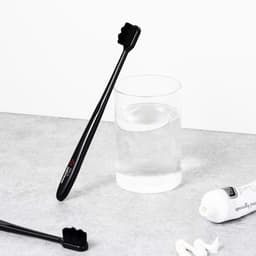 Thumbnail Bộ combo 2 Bàn Chải Thành Phần Than Đen Paul Medison Lacha ToothBrush Daily Beauty 3