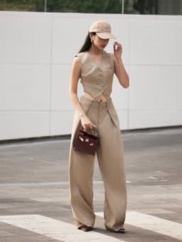 Thumbnail Quần suông kẻ nâu có ly HUONG BOUTIQUE BSQ09 2