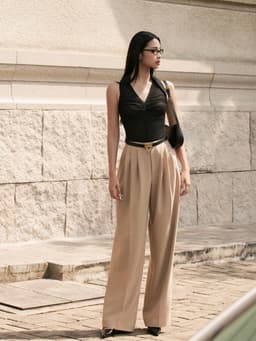 Thumbnail Áo sơ mi thun đen sát nách nhún ngực HUONG BOUTIQUE BSSM54 1