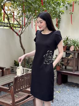 Thumbnail TIFALU - Đầm dáng suông thiết kế dự tiệc màu đen kết đá sang trọng - TFL943BLK 2