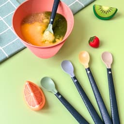 Thumbnail Thìa Ăn Dặm Tommee Tippee Softee, Cho Bé Từ 4 Tháng - Set 5 Thìa, Tách Lẻ (Giao Màu Ngẫu Nhiên) 4