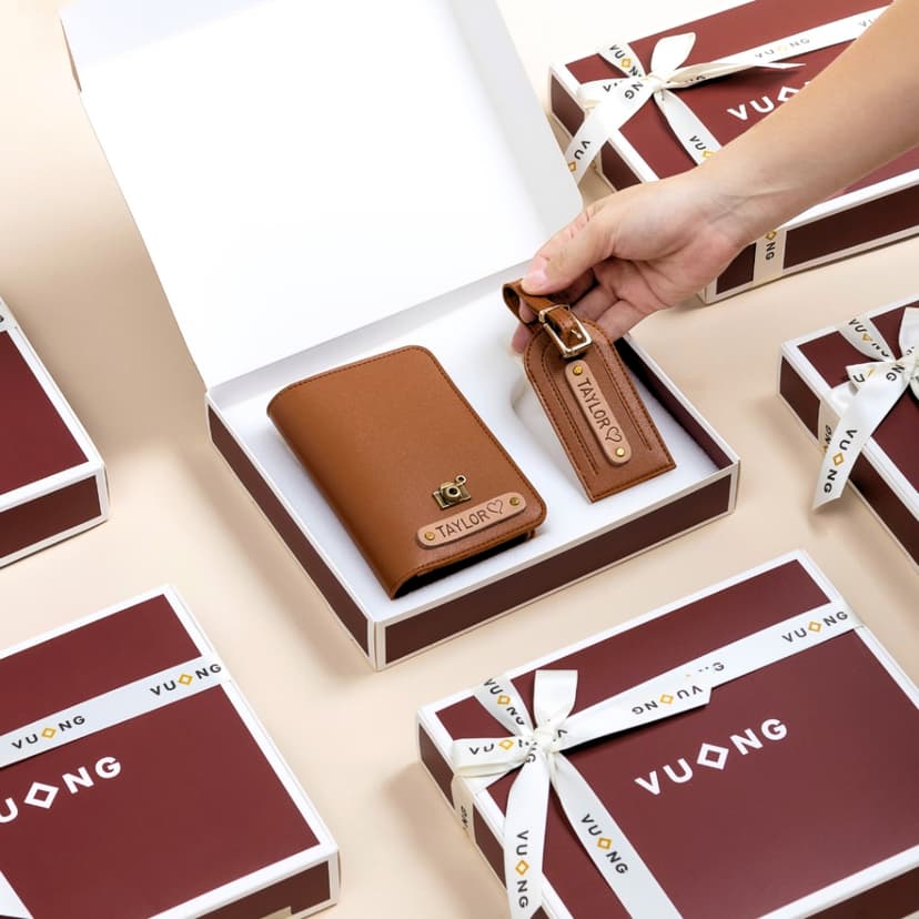Ảnh Passport cover Vuông Shop®️ da p.u 2 lớp kèm tag hành lý 2