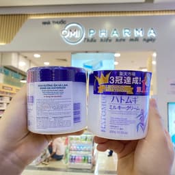 Thumbnail Kem Dưỡng Ẩm Hatomugi Naturie Chiết xuất Ý Dĩ Dưỡng Ẩm Và Làm Sáng Da Reihaku Hatomugi Dùng Cho Mọi Loại Da (180g, 300g) 3