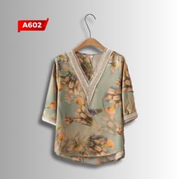 Thumbnail Bộ Đồ Trung Niên S602, Set Quần Áo Nữ Cho Mẹ Chất Lụa Cổ V Phối Ren Tay Lỡ Hoa Tulip | Thời Trang MAI THY U60 3