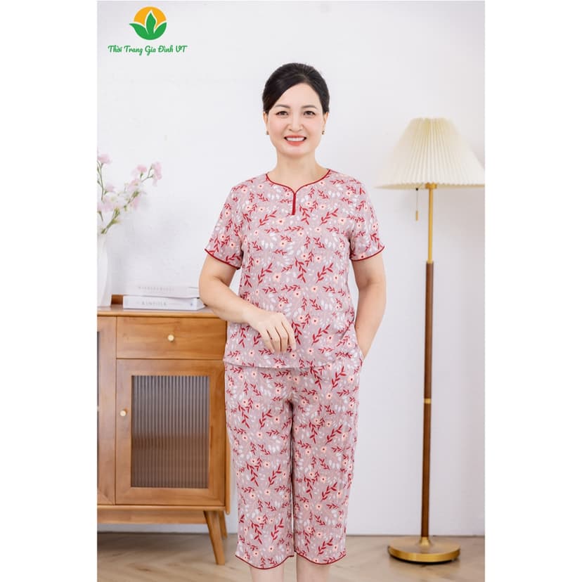 Ảnh Bộ lanh trung niên quần lửng áo cộc tay cổ lé màu thời trang Việt Thắng - B06.2422 1